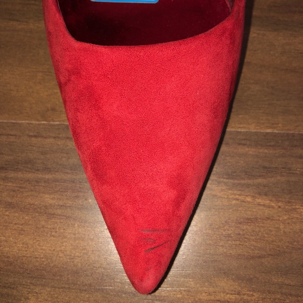 Shoes - Picture 7 of 7